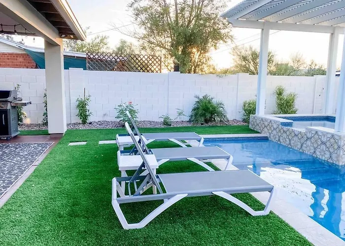 Scottsdale Farmhouse * Scottsdale
