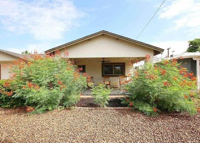 Scottsdale Farmhouse *